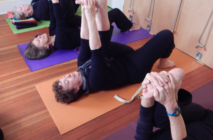 Supta Padangustasana